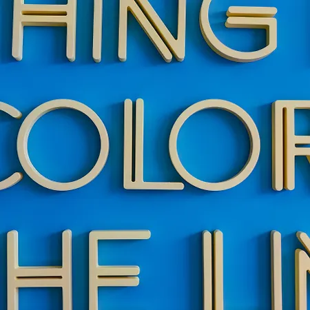 Hotel Colors Urban 4*